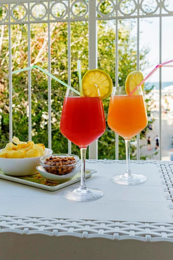 Hotel Des Bains 카톨리카 외부 사진