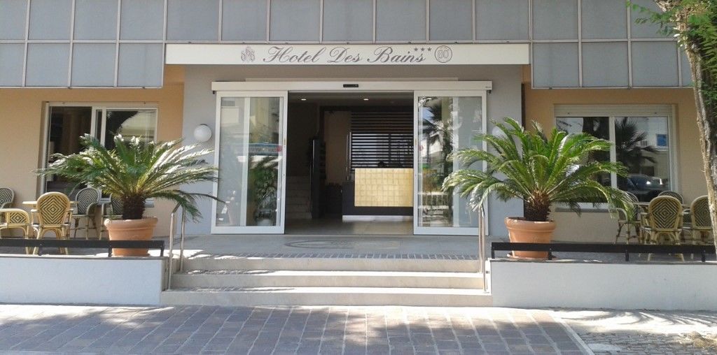 Hotel Des Bains 카톨리카 외부 사진